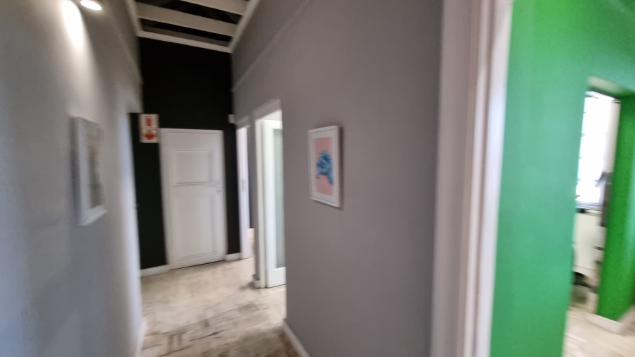 To Let Commercial Property for Rent in Woodstock Western Cape